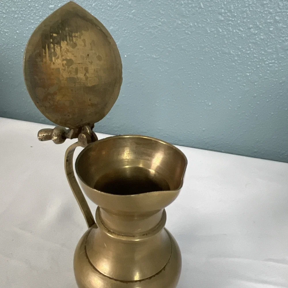 Brass Pitcher‎ Acorn Flip Hinged Lid Handle Hand Grip Vintage Home Decor